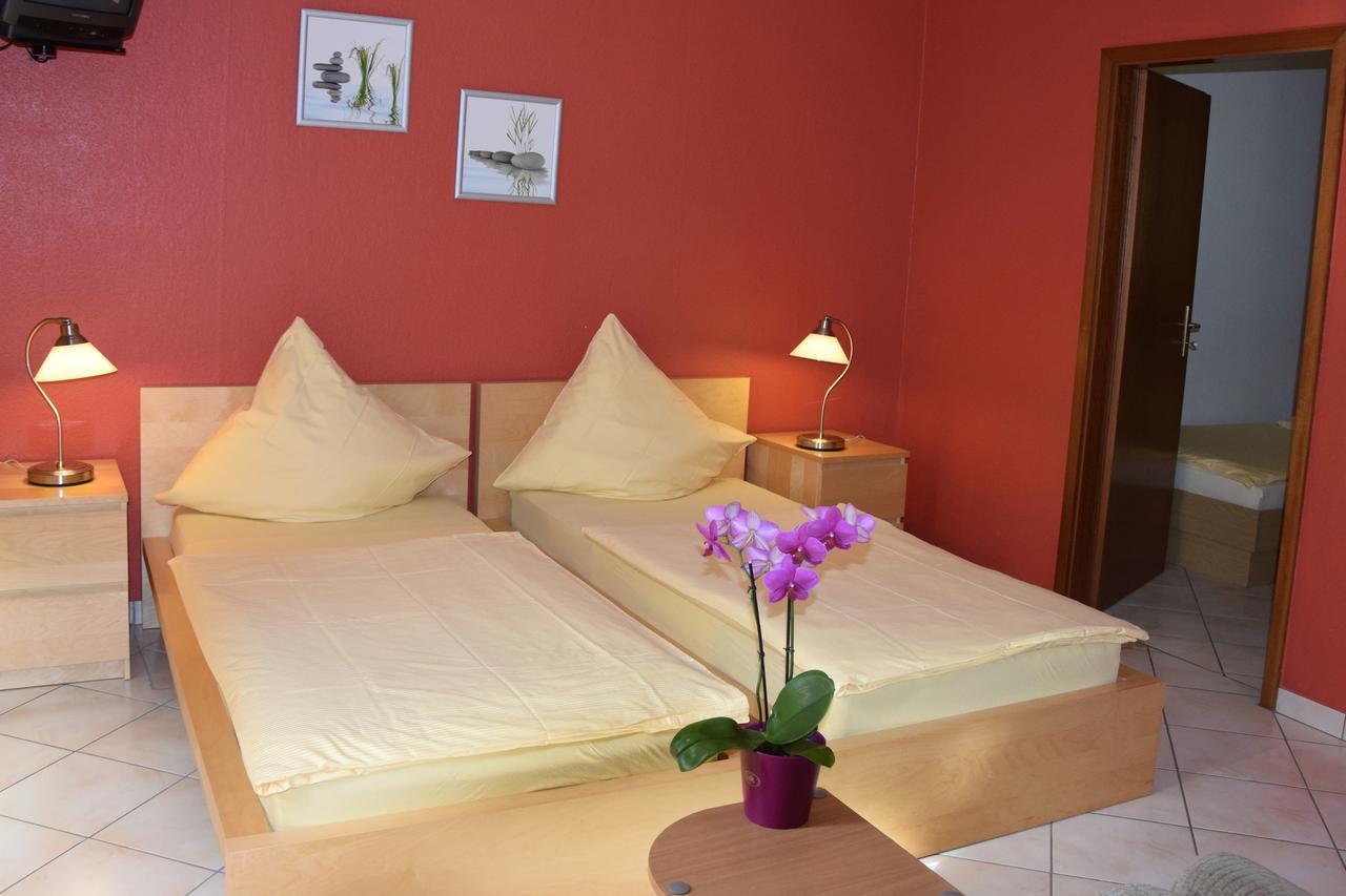 Camping De L'Our Appartements 비안덴 외부 사진